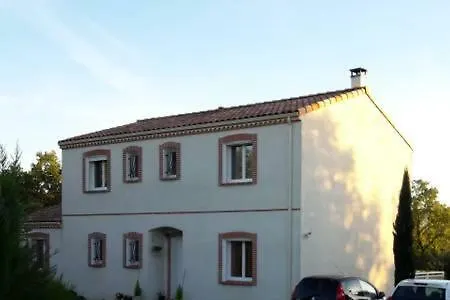 Pansiyon La Maison Familiale Lagarrigue (Tarn)